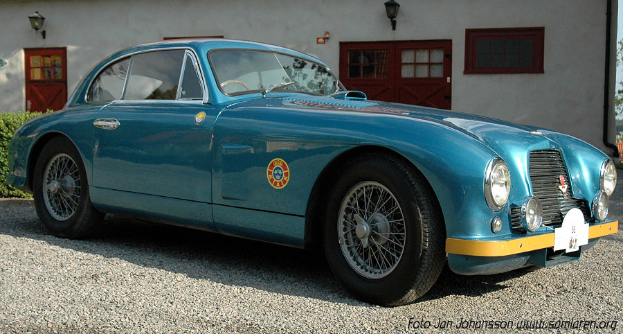 Aston Martin - Rally of the Knights