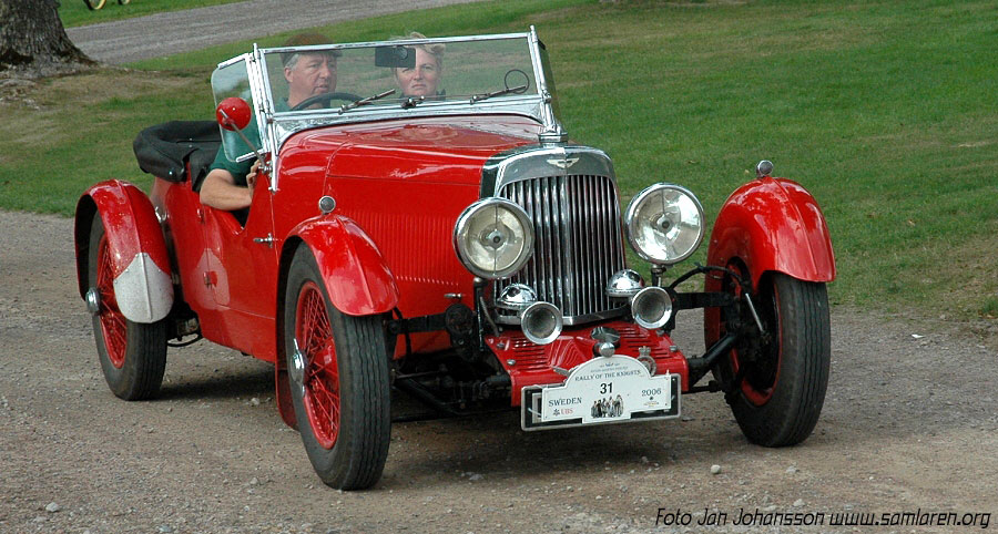 Aston Martin - Rally of the Knights