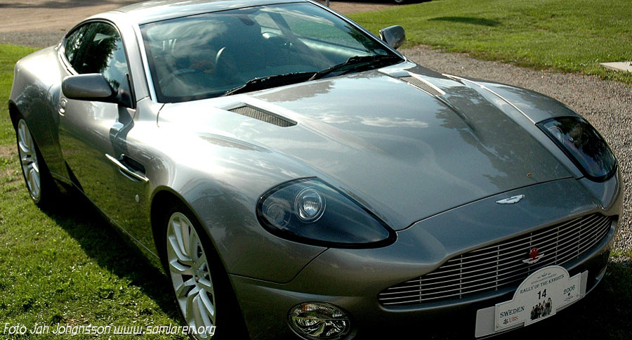 Aston Martin - Rally of the Knights