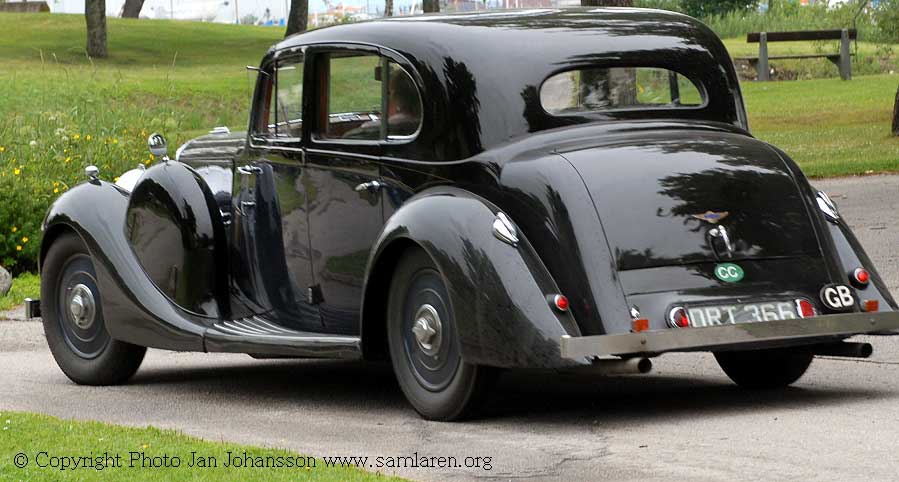 Lagonda V12 Saloon 1938